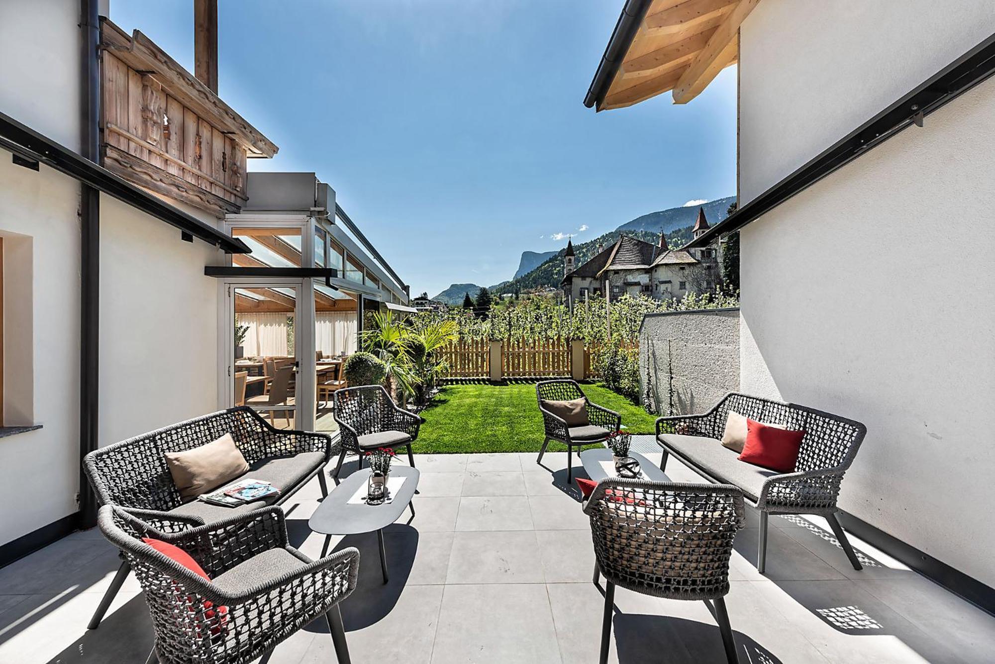 Hotel Schallerhof Tesimo Luaran gambar